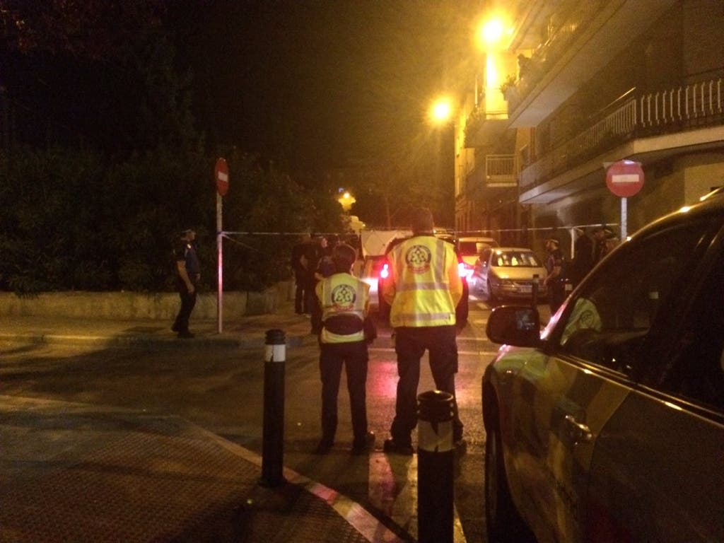 Asesinada una mujer de un tiro en la cabeza en plena calle en Vallecas