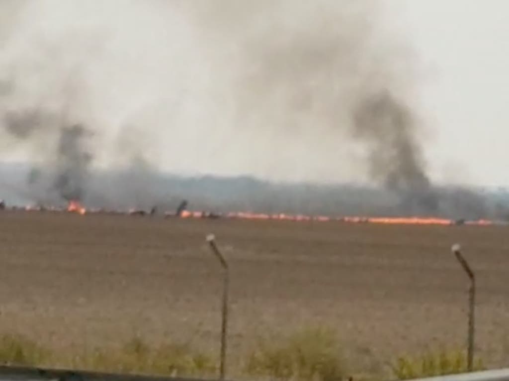 Imágenes instantes después de estrellarse el F-18 en Torrejón