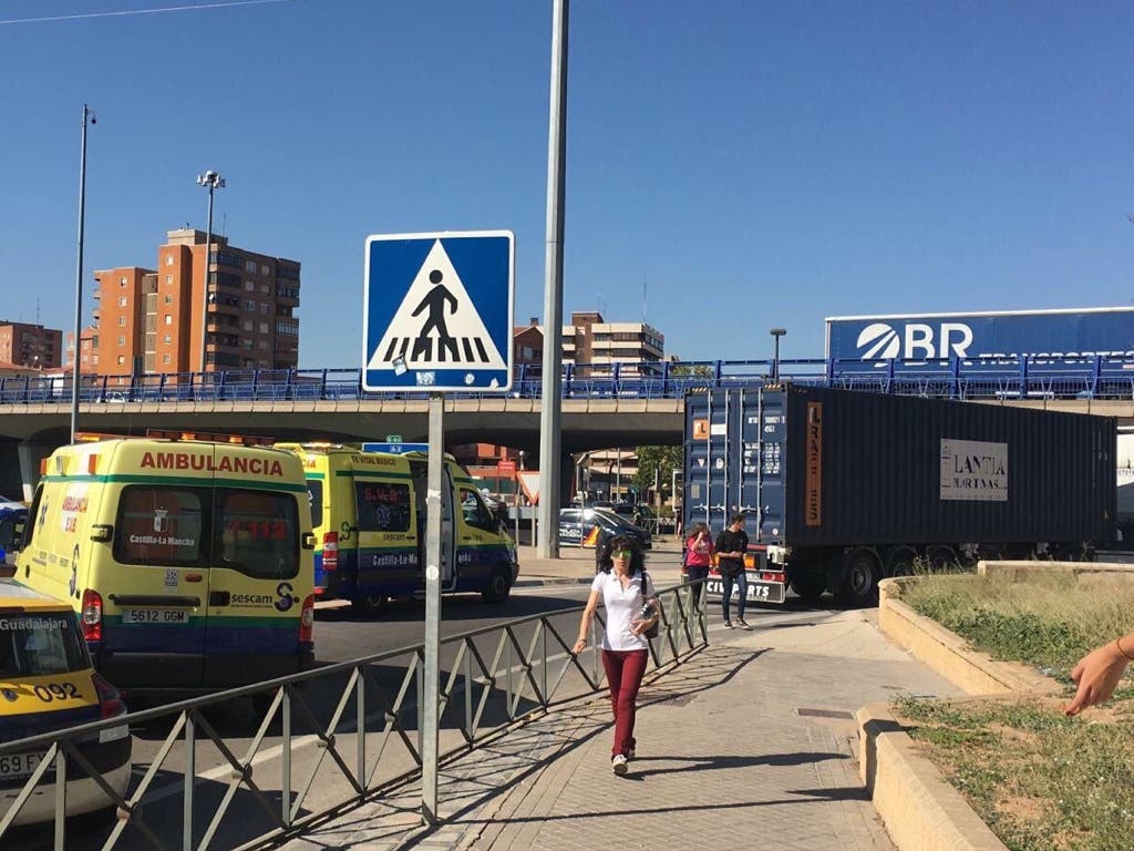 Guadalajara estudiará nuevas medidas en la glorieta donde murió una joven