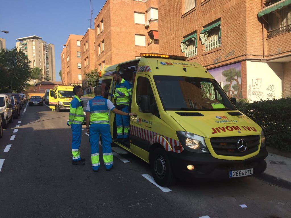 Una joven de 19 años da a luz a su segundo hijo en su casa