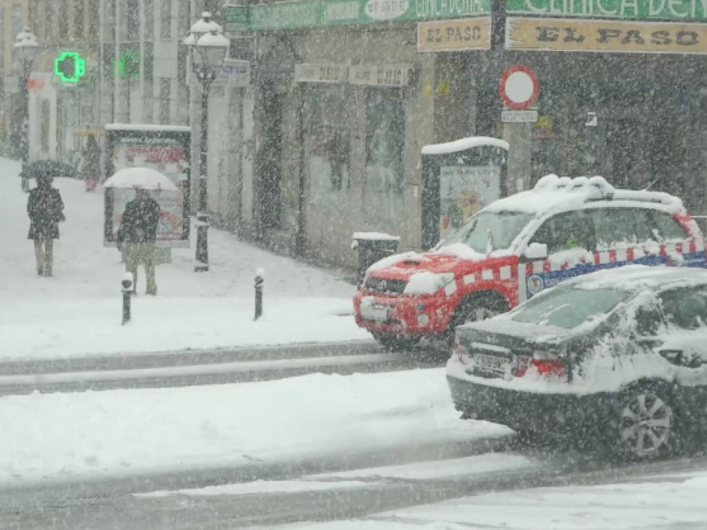 Torrejón se prepara para hacer frente a las posibles nevadas