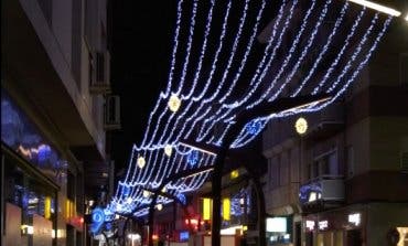 Las calles de Torrejón se preparan para el encendido navideño