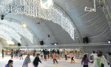 Descubre una de las mejores pistas de patinaje sobre hielo de Madrid, en Torrejón de Ardoz