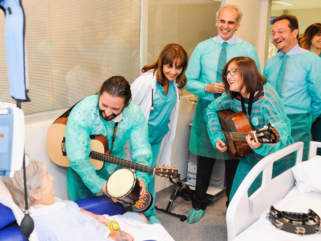 El Hospital de Torrejón incorpora musicoterapia en la UCI