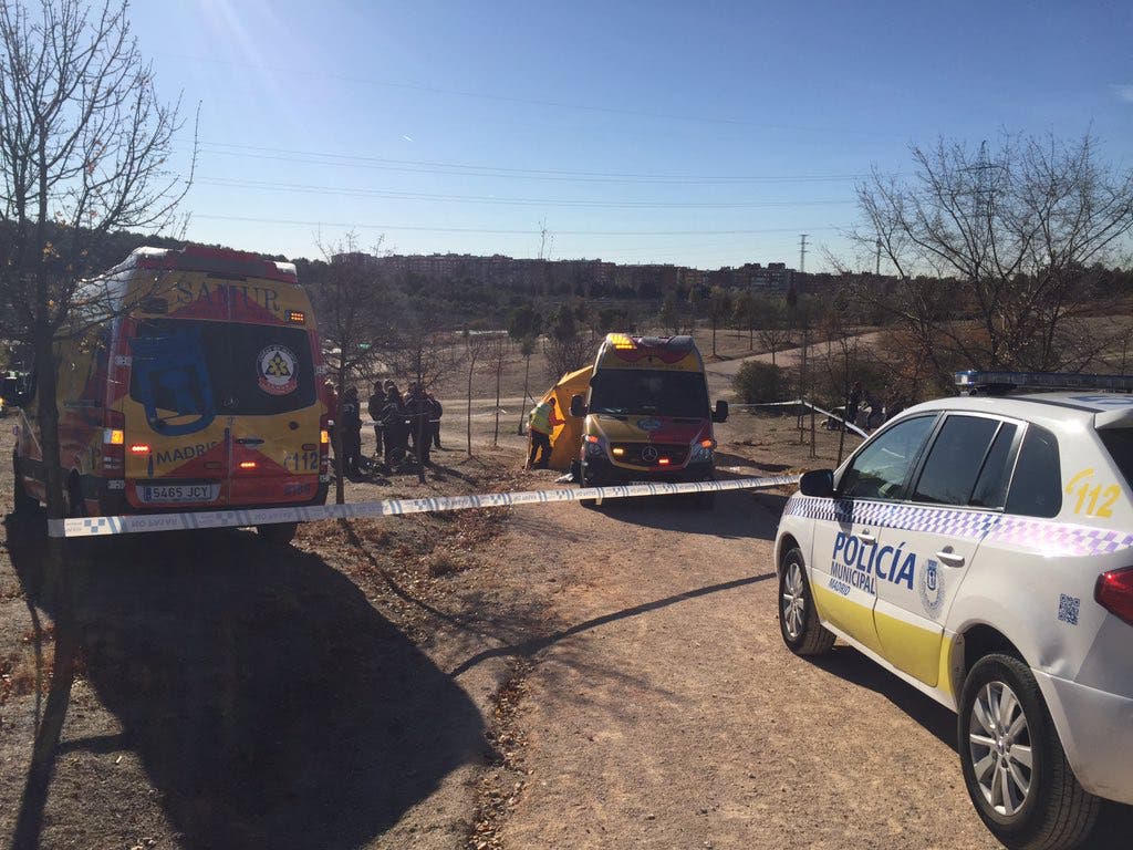 En estado crítico un ciclista accidentado en un parque de Madrid