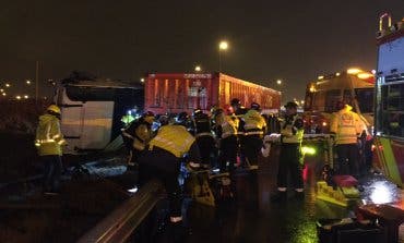 Tres heridos tras ser arrollados por un camión en la M-40