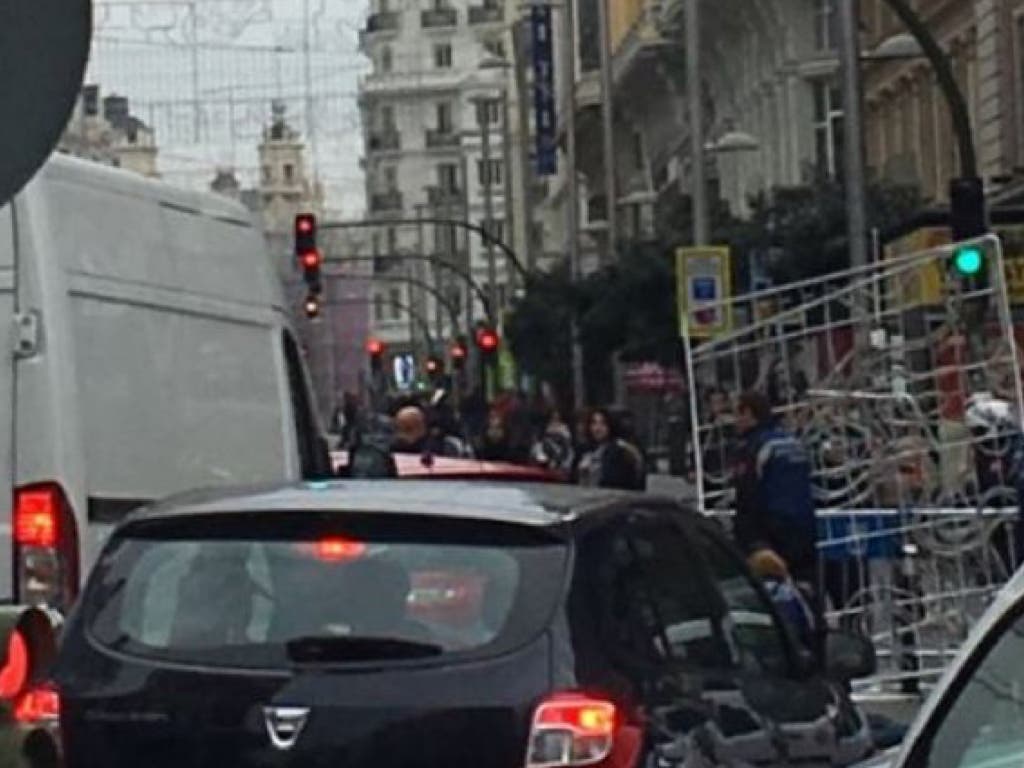 La Policía investiga el presunto intento de suicidio de un menor en la Gran Vía