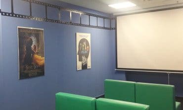 El Hospital de Torrejón estrena sala de cine para niños gracias a Disney