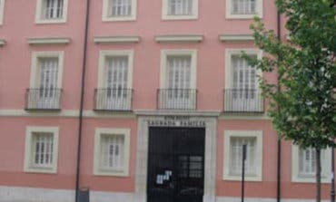 Un menor recibe una brutal paliza a las puertas de un colegio