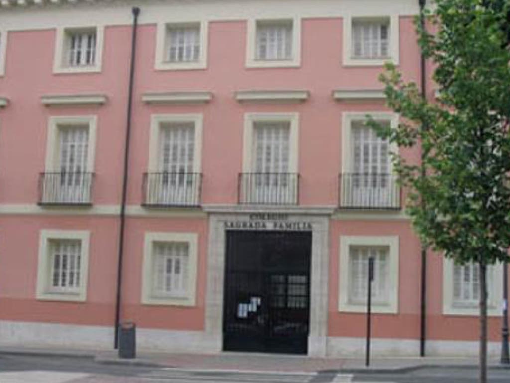 Un menor recibe una brutal paliza a las puertas de un colegio