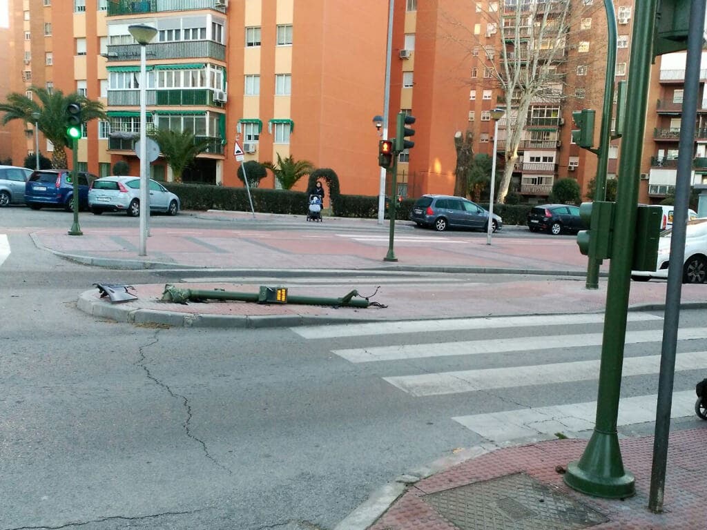 Nuevo accidente en un «peligroso» tramo del Paseo Pastrana de Alcalá