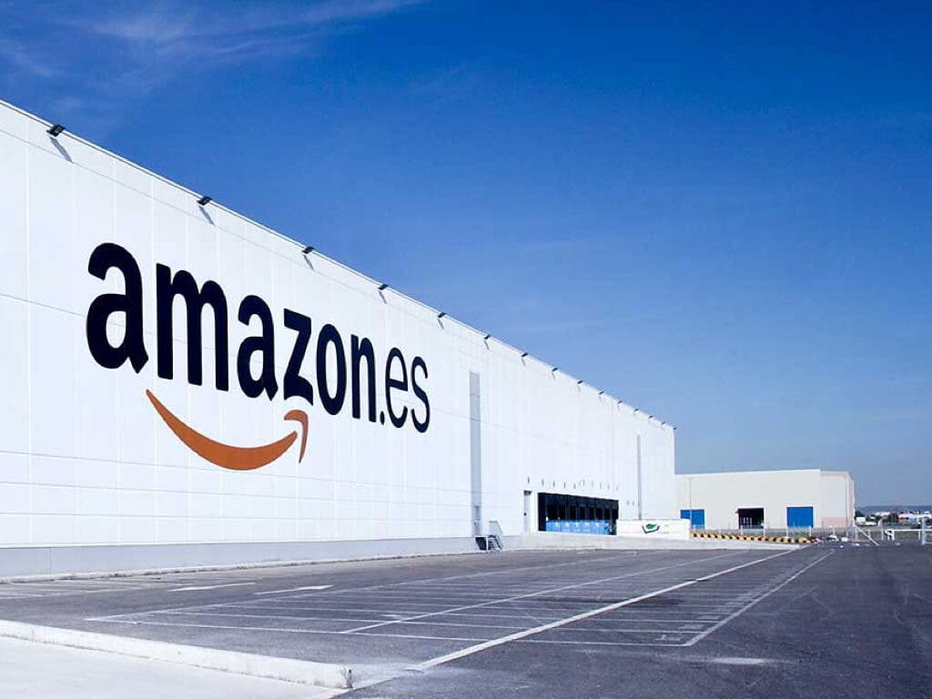 Los trabajadores de Amazon San Fernando amenazan con una huelga indefinida