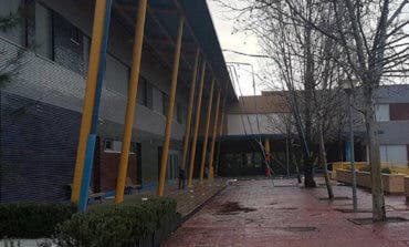 Un colegio de Villalbilla suspende las clases por los destrozos del temporal