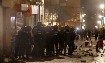Seis detenidos y 10 policías heridos en los disturbios de Lavapiés