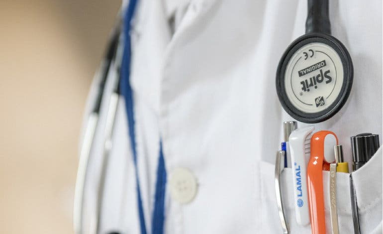 Los médicos y pediatras de Atención Primaria de Madrid mantienen la huelga 