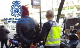 Golpe policial contra la prostitución en la calle Montera de Madrid  
