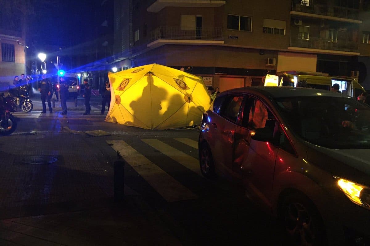 Herido muy grave un motorista de 29 años tras sufrir un accidente en Madrid