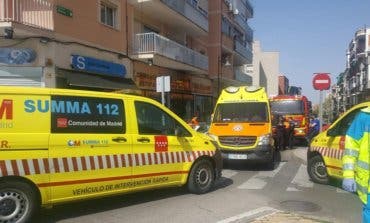 Muy grave un hombre al caer desde un primer piso en Alcobendas