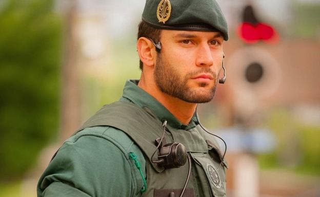 El guardia civil que calentó las redes tiene nuevo trabajo 