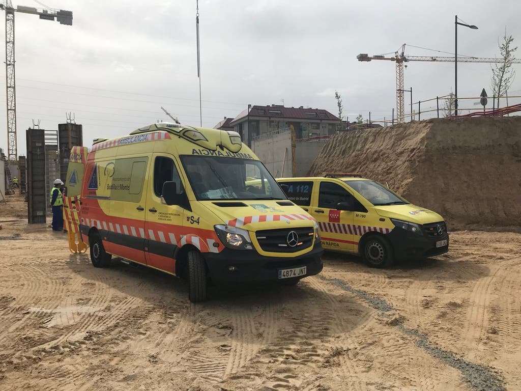 Herido un trabajador de una obra tras caer desde tres metros de altura