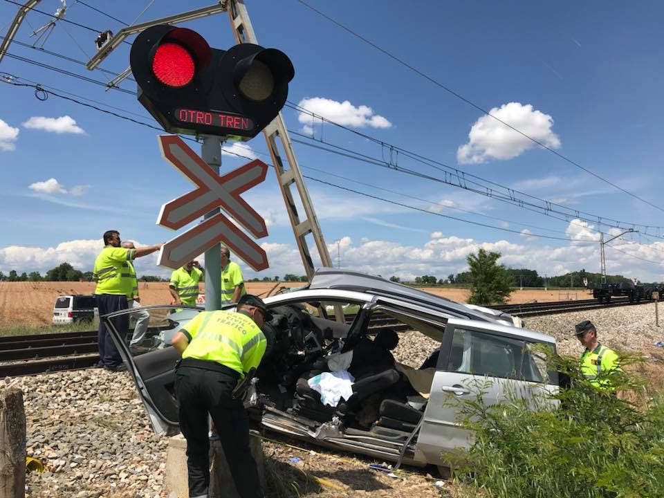 Los tres fallecidos arrollados por un tren en Fontanar eran temporeros búlgaros