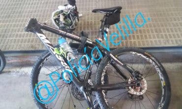 Heridos dos ciclistas tras chocar de frente en un camino rural de Rivas