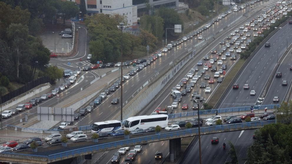 La tormenta provoca más de 100 kilómetros de retenciones en Madrid