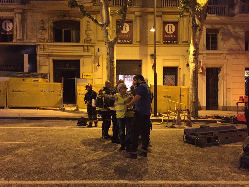 Sigue la búsqueda de dos obreros en el edificio derrumbado en Madrid