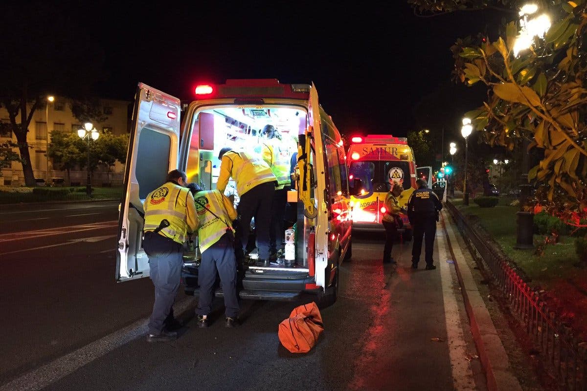 Herido grave un motorista de 29 años tras sufrir un accidente en Madrid