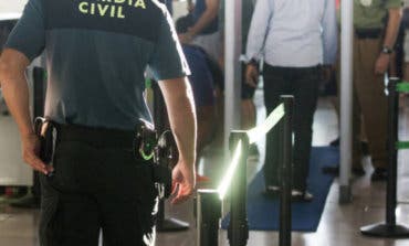 Detenidos en Barajas cuando intentaban introducir 24 kilos de cocaína 