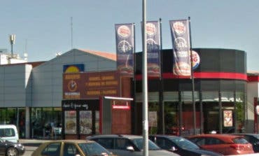 Desalojan un Burguer King de Torrejón por un incendio en la cocina