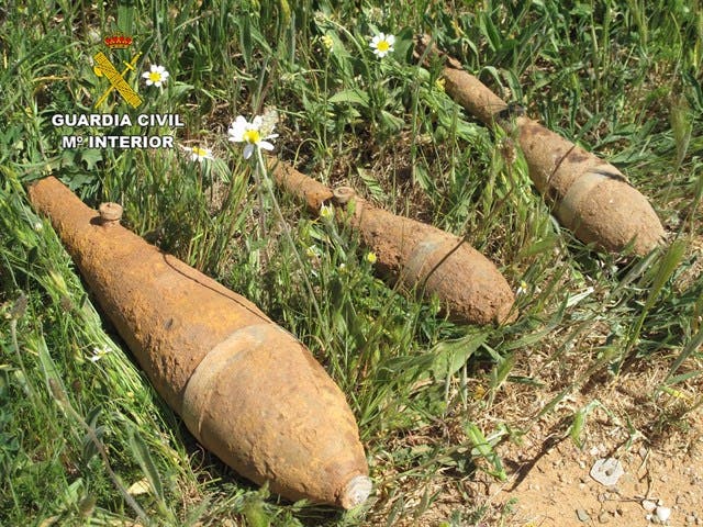 Un vecino de Guadalajara encuentra tres granadas de mortero de la Guerra Civil