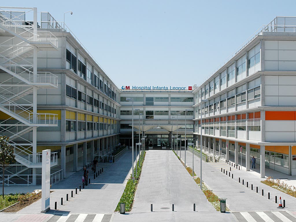 Una mujer abandona a su bebé en el hospital tras dar a luz 