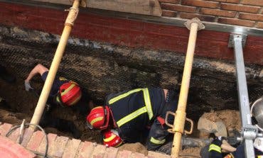 Rescatan a un trabajador que había quedado atrapado en una zanja 