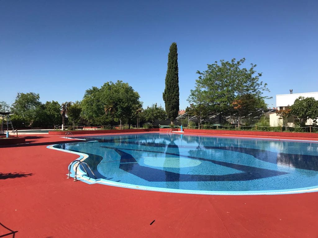 Coslada y San Fernando abren este sábado sus piscinas de verano