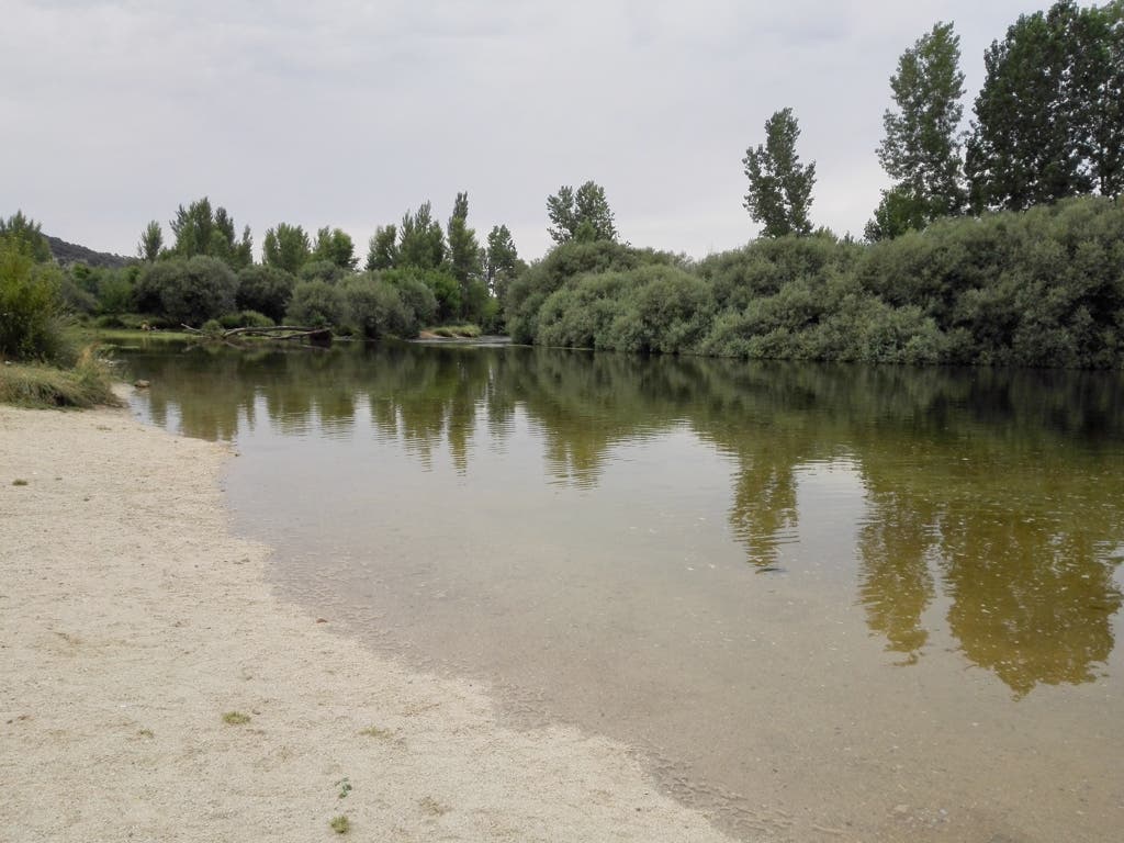 Muere un joven ahogado en el río Alberche 