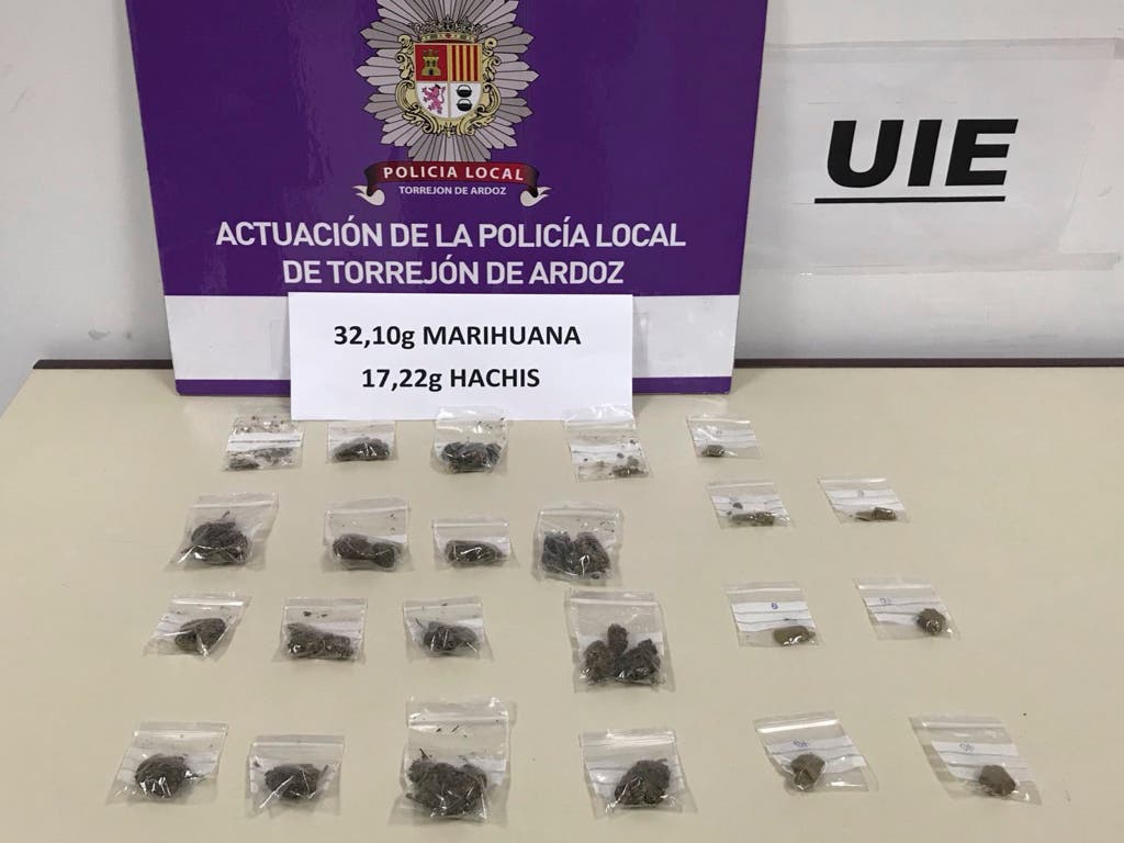 Detenido por trapichear con drogas en el Parque Cataluña de Torrejón