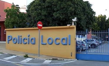 Una joven madrileña denuncia haber sido violada por dos policías locales en Estepona 