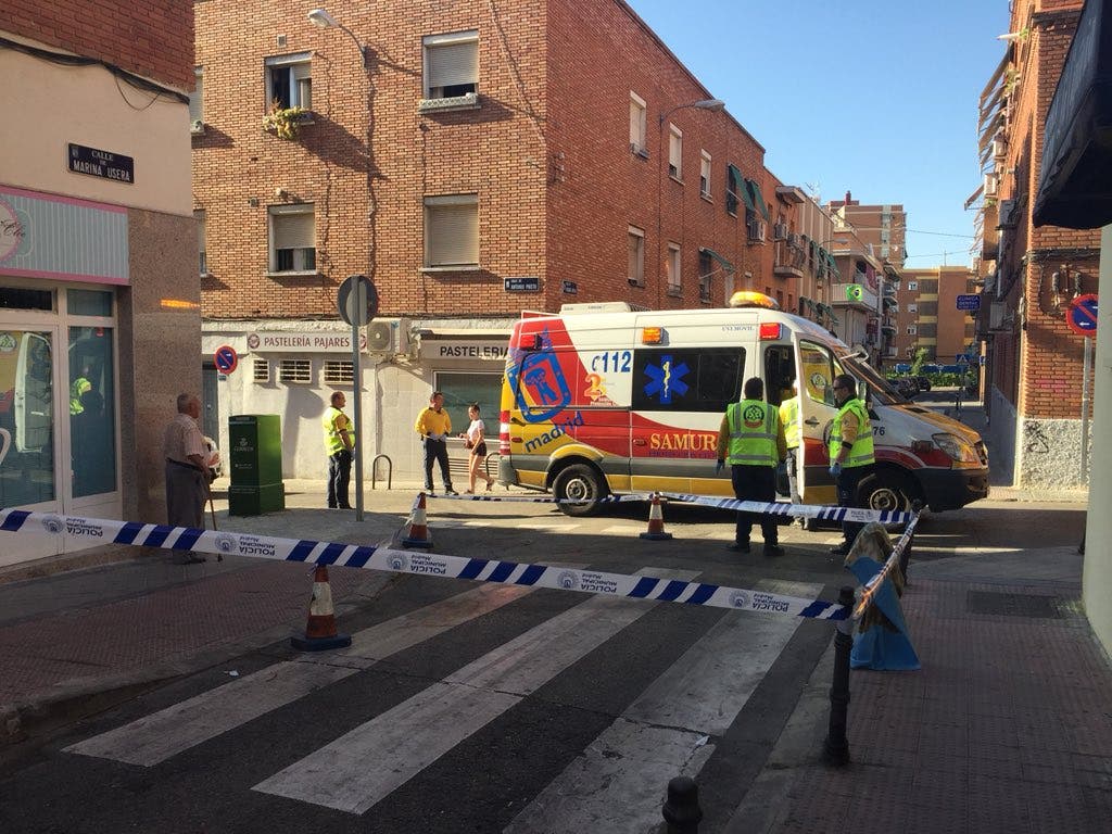 Grave una mujer de 71 años al ser arrollada por un coche que daba marcha atrás 