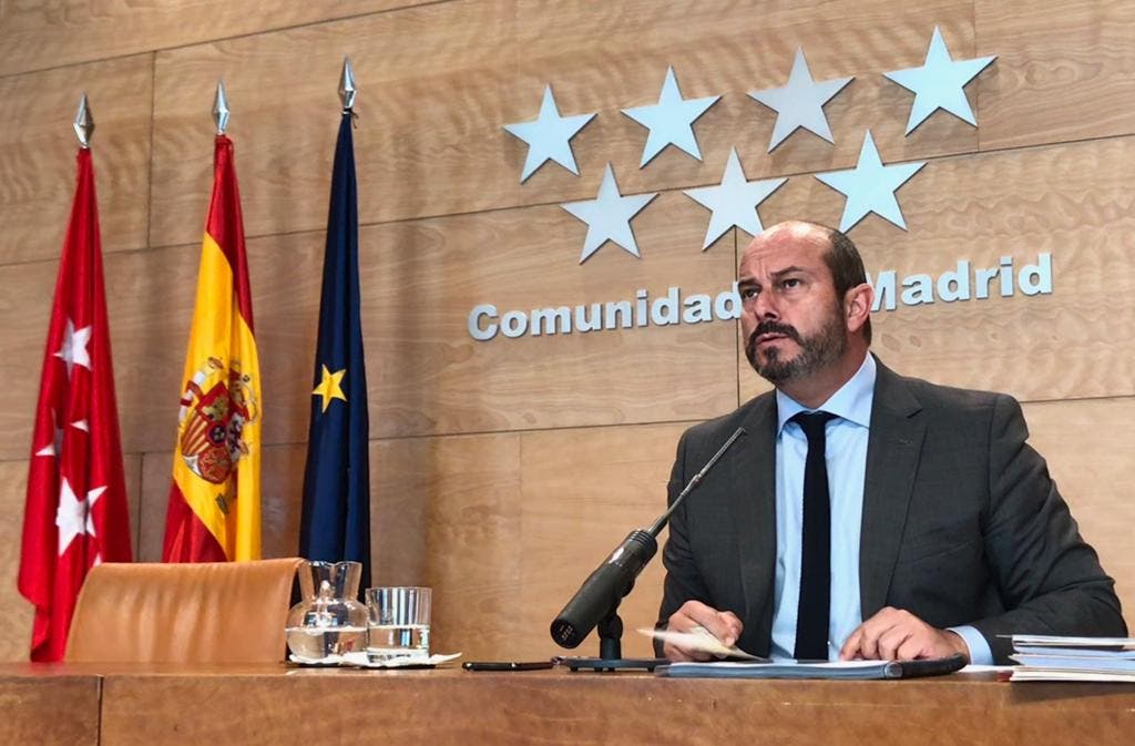 Rollán pide a Alcalá de Henares que asuma sus competencias sobre el vertedero para evitar una emergencia sanitaria