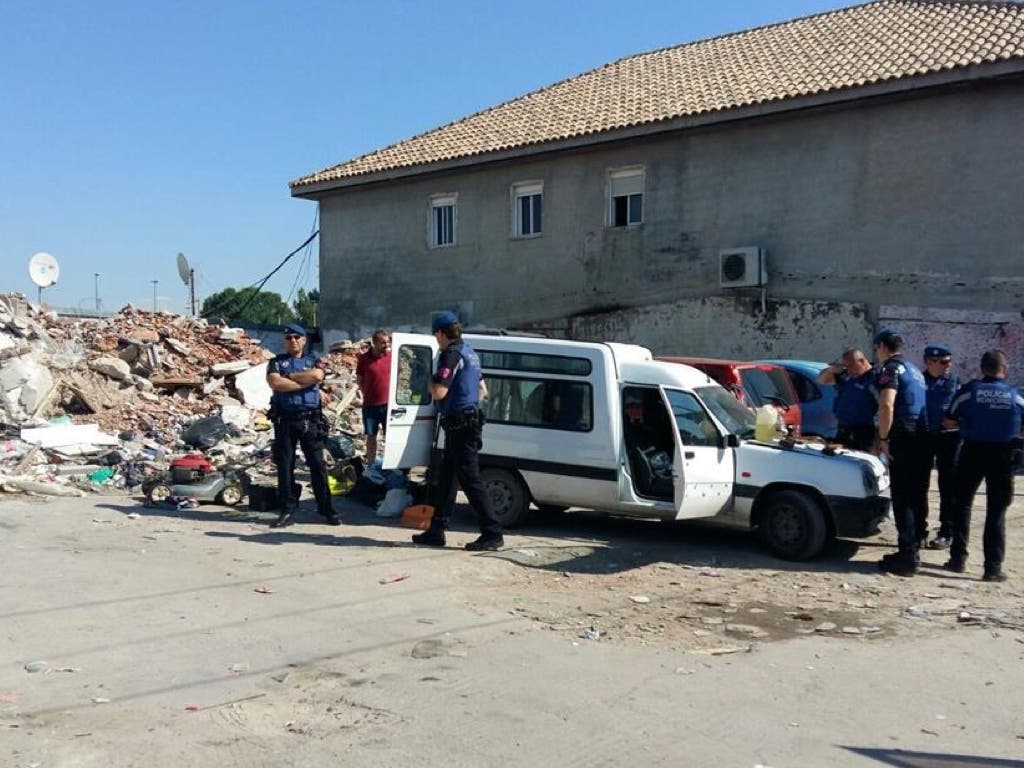 Detenido en la Cañada Real con armas y objetos robados en una furgoneta