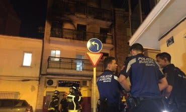 Dos heridos graves al tirarse por una ventana para huir de un incendio