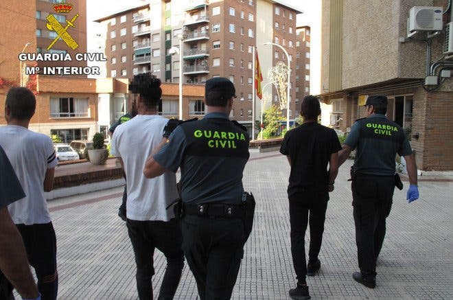 Detenidos en Alcalá de Henares por 32 robos en pueblos de Guadalajara