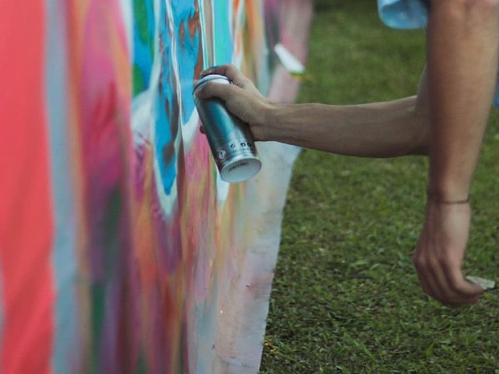 Denunciados cinco jóvenes de Alcalá de Henares por realizar grafitis en Guadalajara