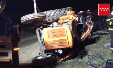 Muere un tractorista al caer por un terraplén entre Sanse y Paracuellos