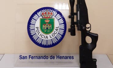 Denunciado un menor en San Fernando de Henares por usar una carabina airsoft en un parque 