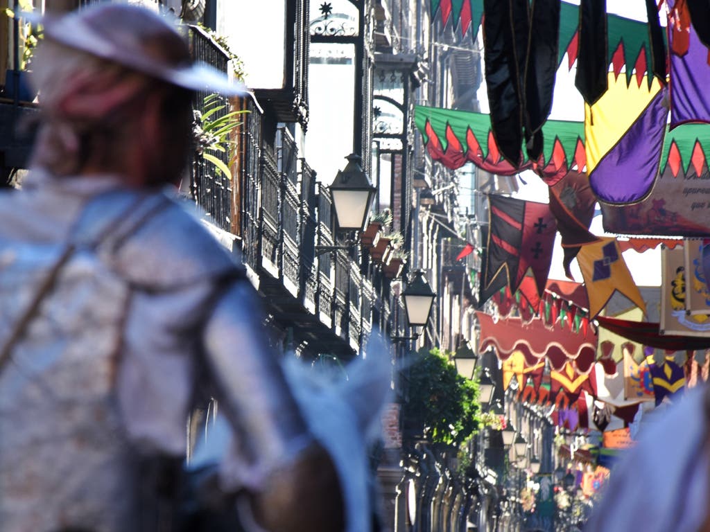 Comienza el Mercado Cervantino de Alcalá de Henares