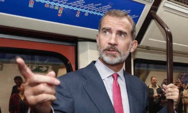 Sorpresa entre los viajeros del Metro de Madrid al ver al Rey