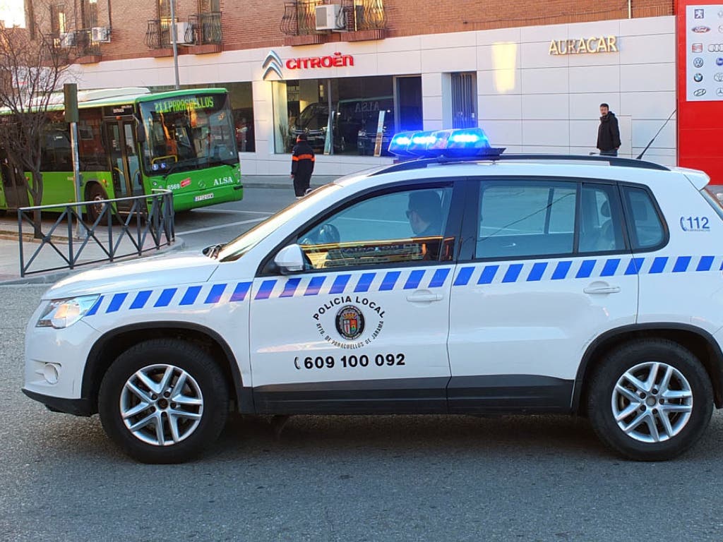 La Policía de Paracuellos multó ayer a 16 padres irresponsables