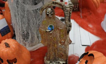 La Comunidad de Madrid requisa figuras de la Santa Muerte con semillas tóxicas en su interior 